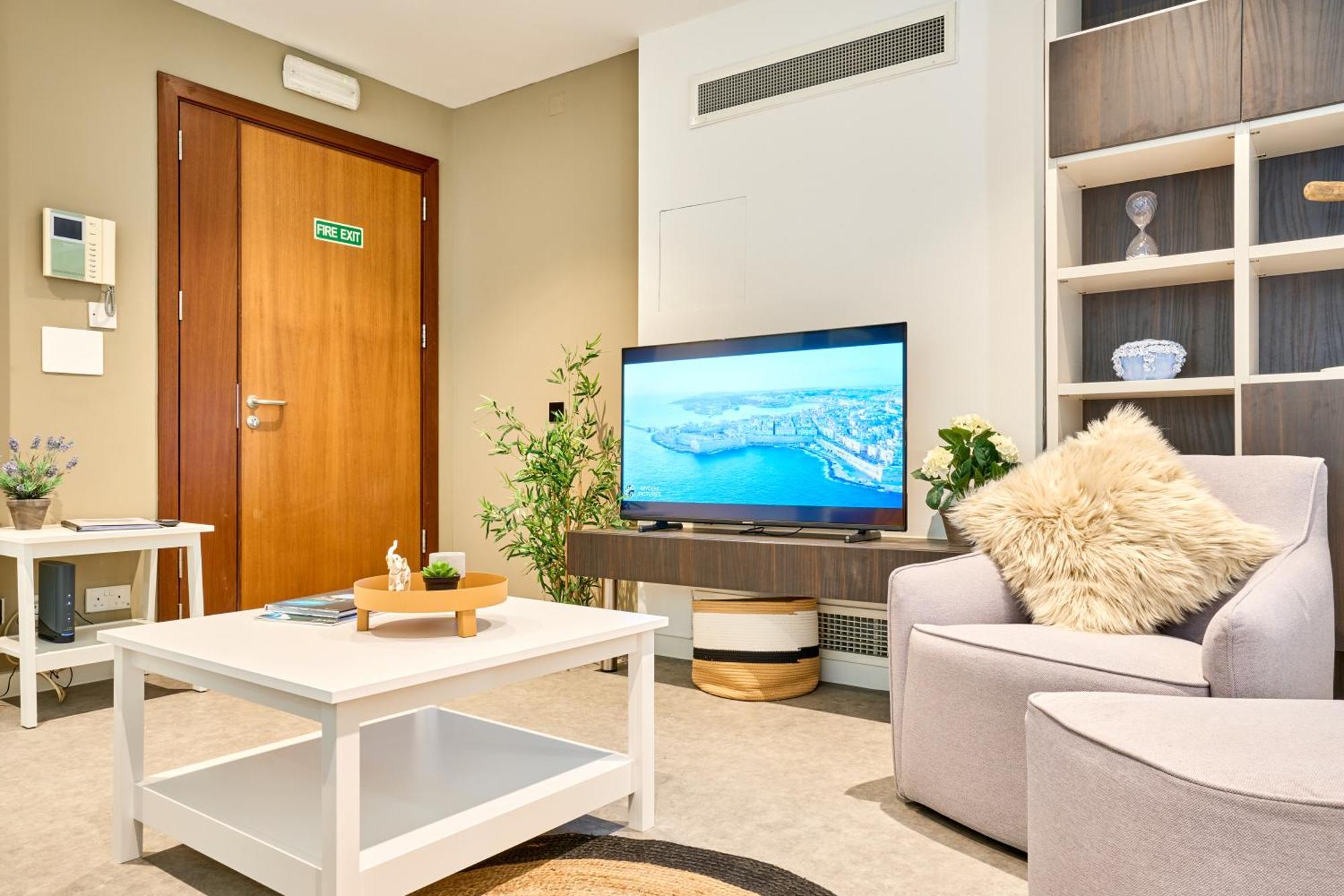 Stylish Apartment In Tigne Point 슬리에마 외부 사진